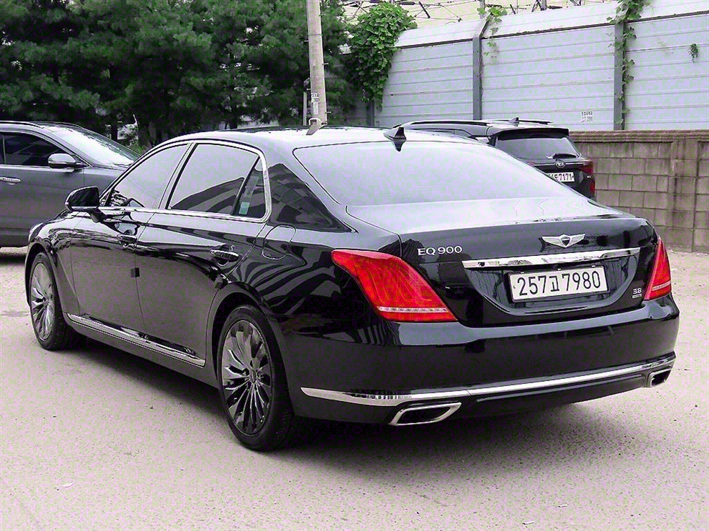 제네시스 EQ900 3.8 GDi AWD 럭셔리 - 이미지 12