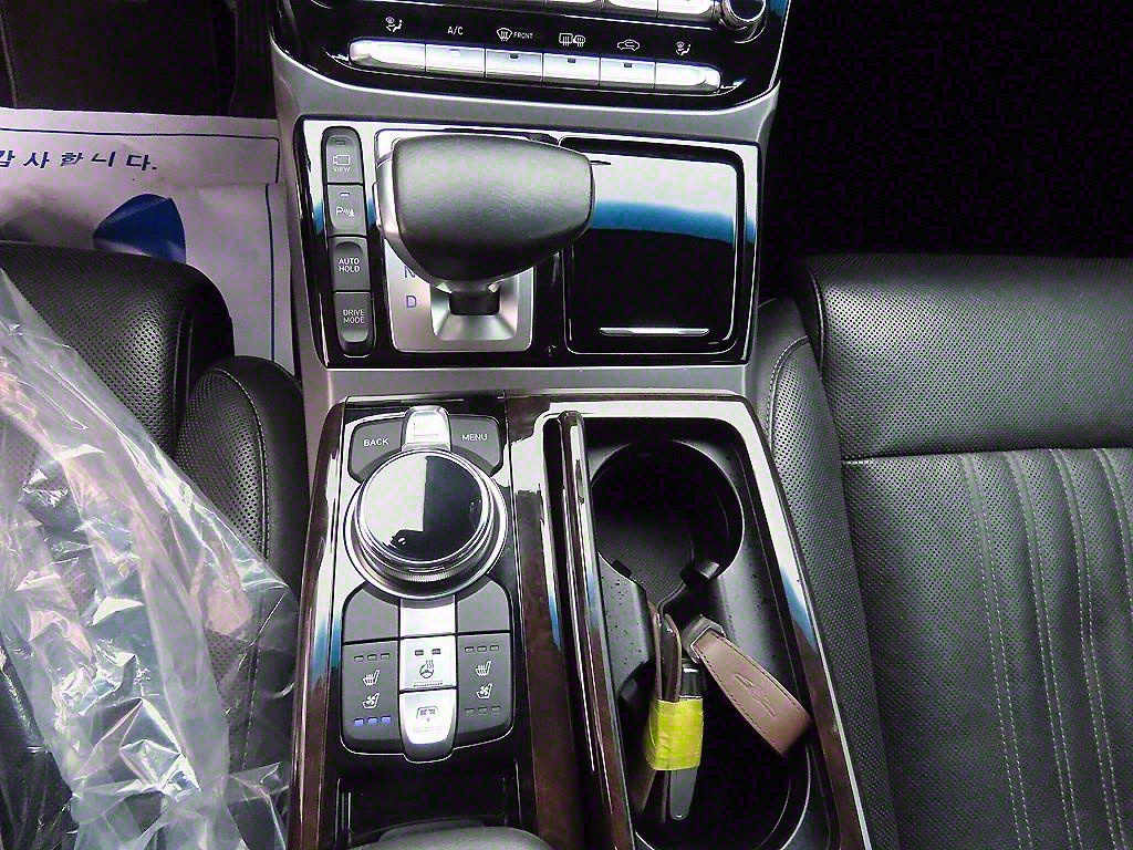 제네시스 EQ900 3.8 GDi AWD 럭셔리 - 이미지 9