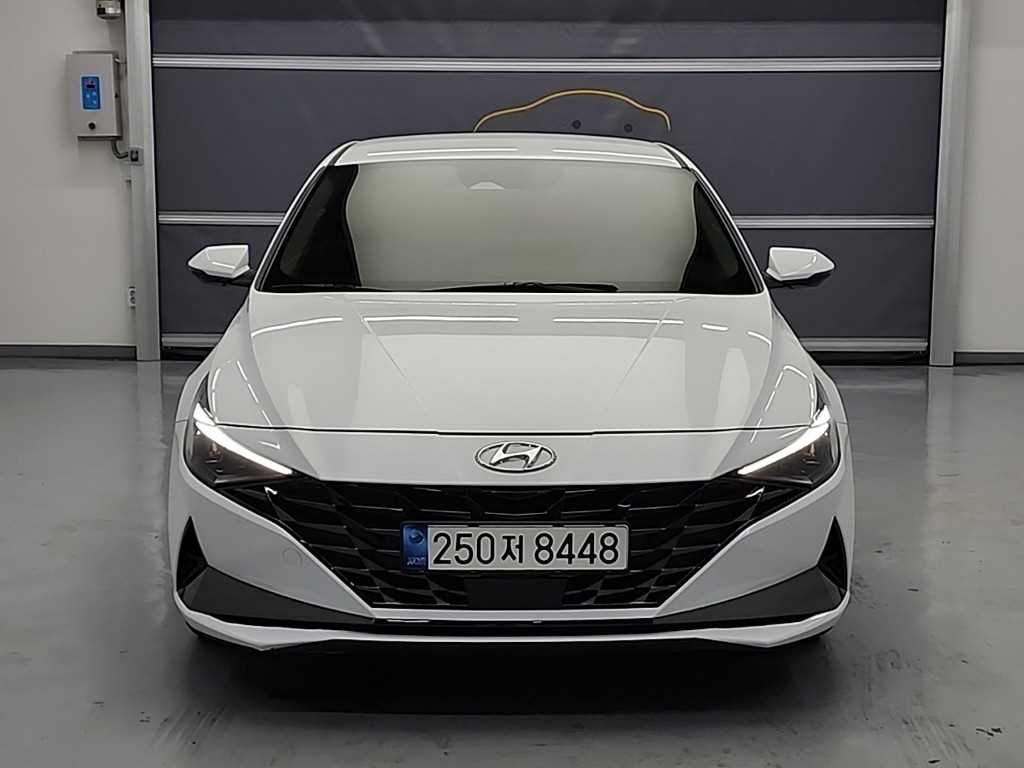 현대 아반떼(CN7) 1.6 가솔린 인스퍼레이션 - 이미지 6