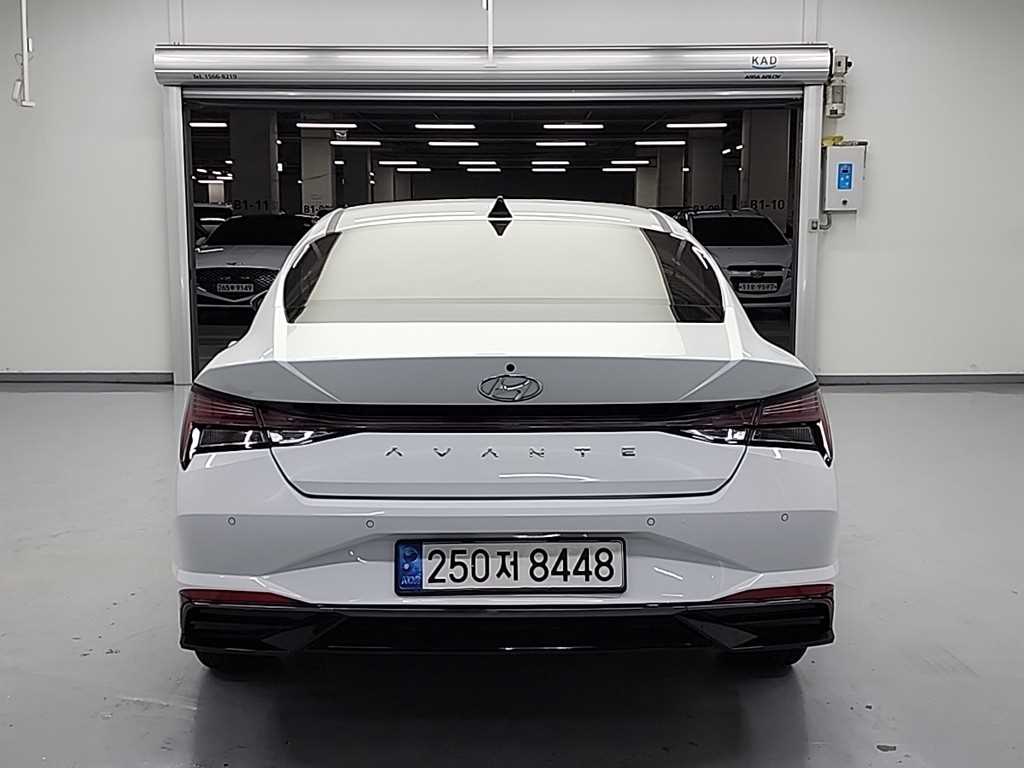 현대 아반떼(CN7) 1.6 가솔린 인스퍼레이션 - 이미지 3