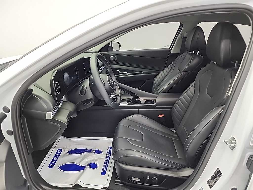 현대 아반떼(CN7) 1.6 가솔린 인스퍼레이션 - 이미지 18