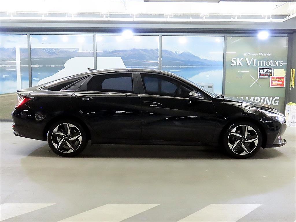 현대 아반떼(CN7) 1.6 가솔린 인스퍼레이션 - 이미지 17