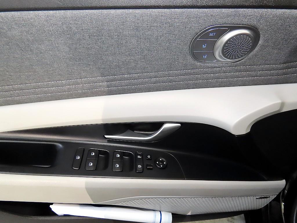 현대 아반떼(CN7) 1.6 가솔린 인스퍼레이션 - 이미지 9