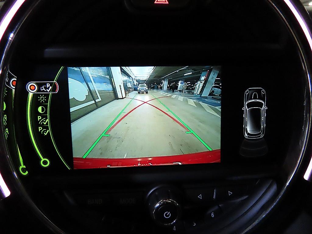 미니 쿠퍼(3세대) 5도어 1.5 D 하이 - 이미지 14