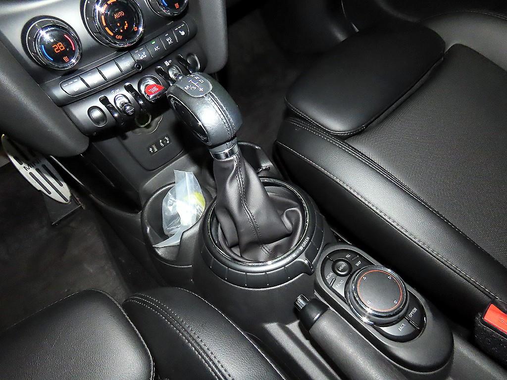 미니 쿠퍼(3세대) 5도어 1.5 D 하이 - 이미지 13