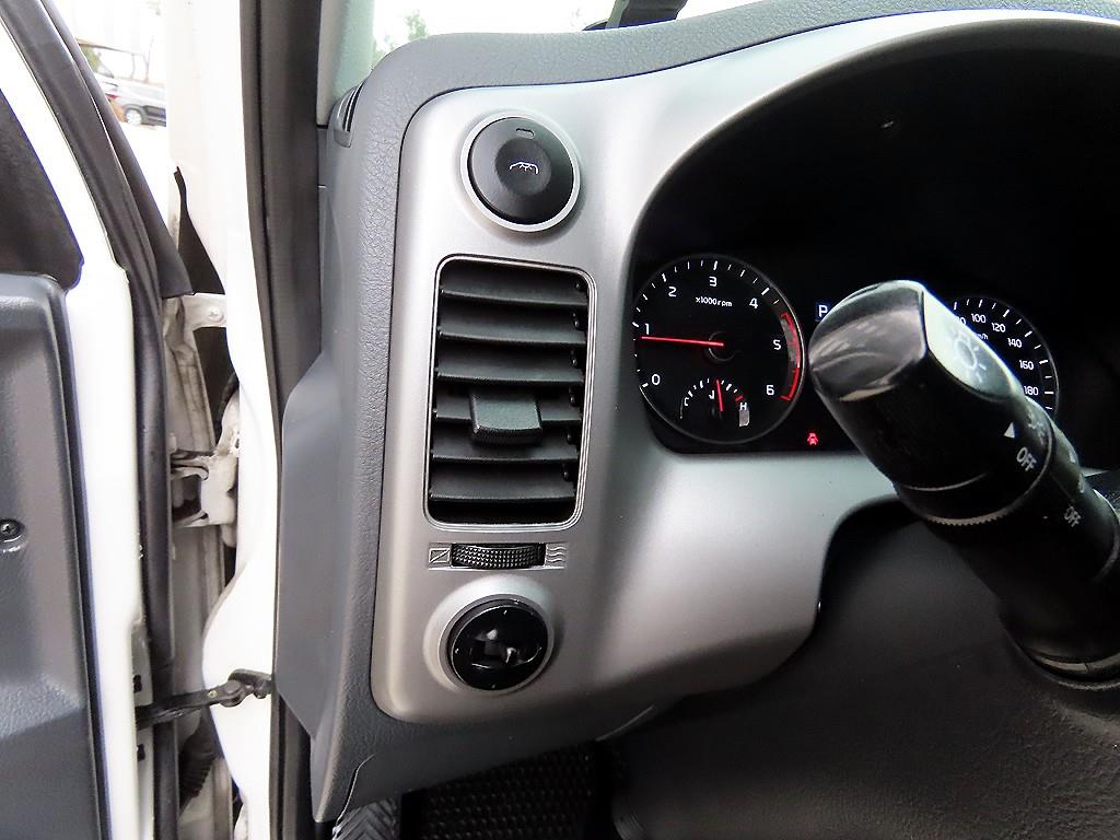 기아 더 뉴봉고Ⅲ화물 냉동탑차 저상형 - 이미지 9