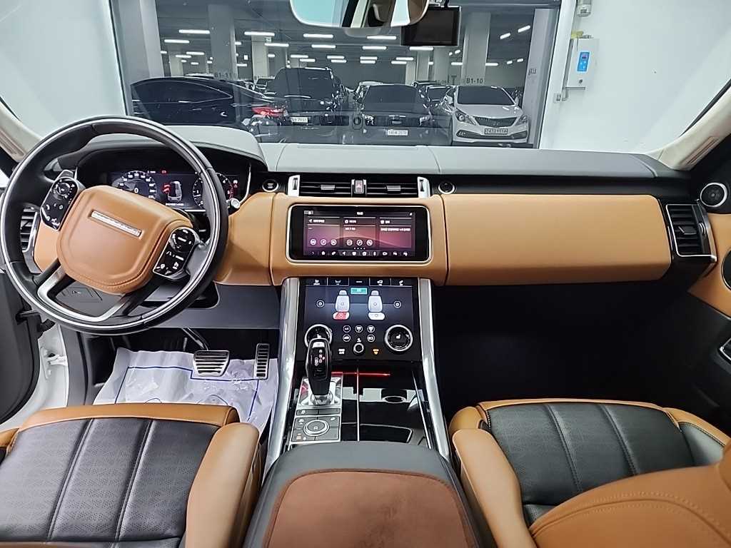 랜드로버 레인지로버 스포츠(2세대) 3.0 SDV6 AB 다이나믹 - 이미지 10