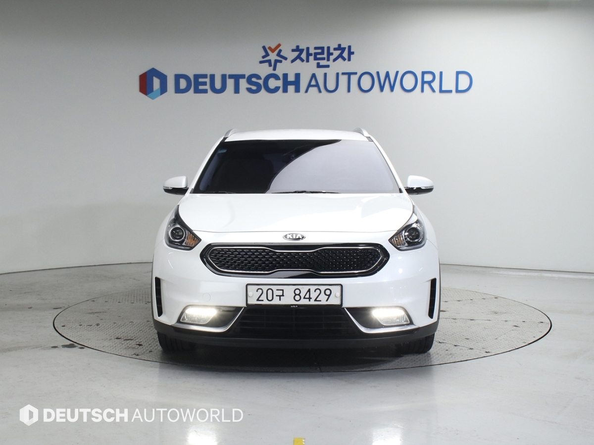 기아 니로 1.6 하이브리드 프레스티지 - 이미지 15