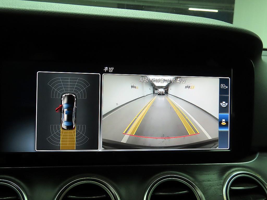 벤츠 E클래스(5세대) E220d 아방가르드 - 이미지 8