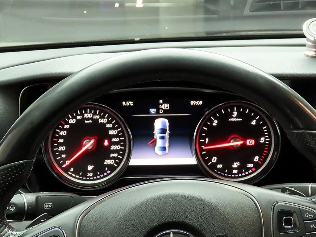 벤츠 E클래스(5세대) E220d 아방가르드 - 이미지 18