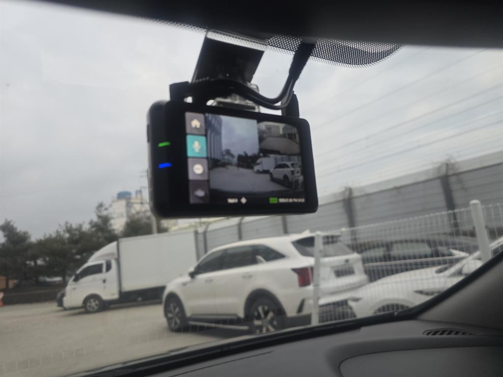 현대 싼타페(DM) 디젤 R2.0 2WD 프리미엄 - 이미지 13