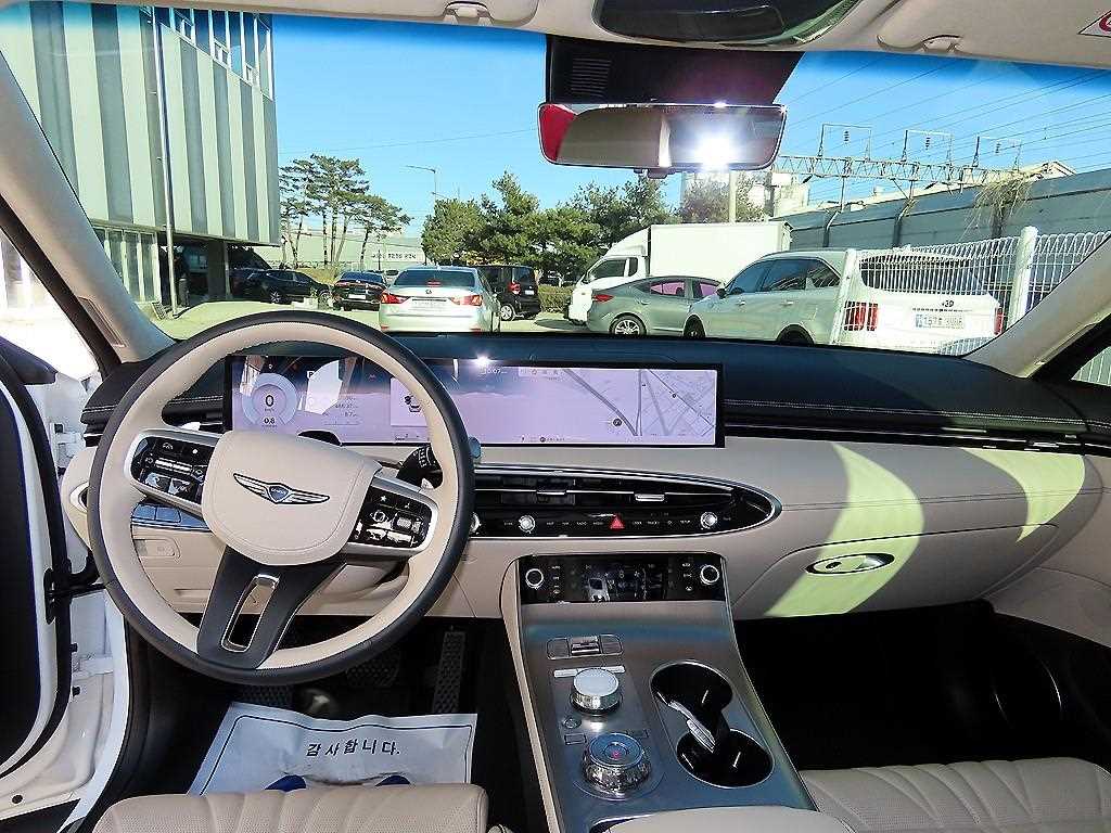 제네시스 신형 GV70 2.5T AWD 기본형 - 이미지 15