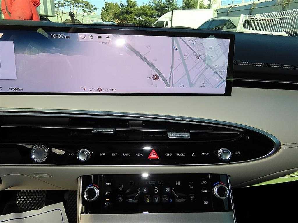 제네시스 신형 GV70 2.5T AWD 기본형 - 이미지 19