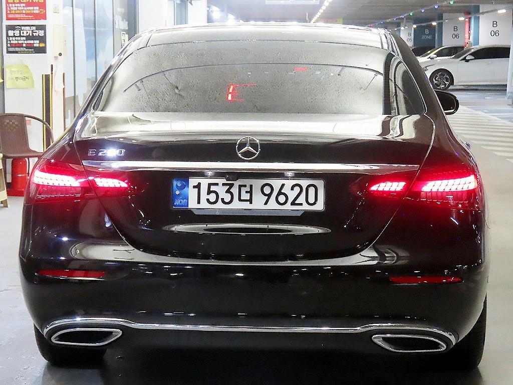 벤츠 E클래스(5세대) E250 아방가르드 - 이미지 10