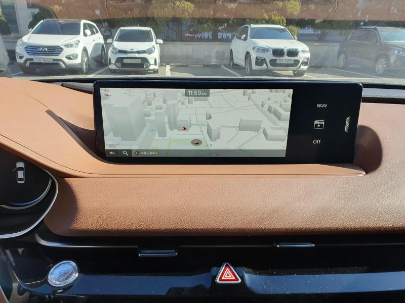 제네시스 더 올뉴G80 가솔린 2.5 2WD 기본형 - 이미지 11