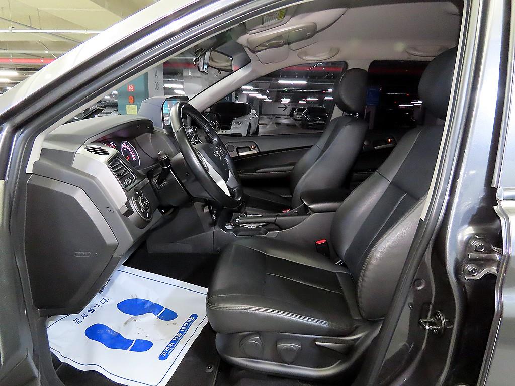 KG모빌리티(쌍용) 더 뉴코란도 스포츠 2.2 4WD CX7 클럽 - 이미지 5