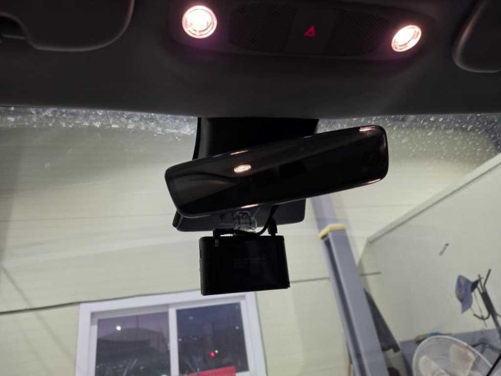 테슬라 모델 3 AWD 롱 레인지 - 이미지 8