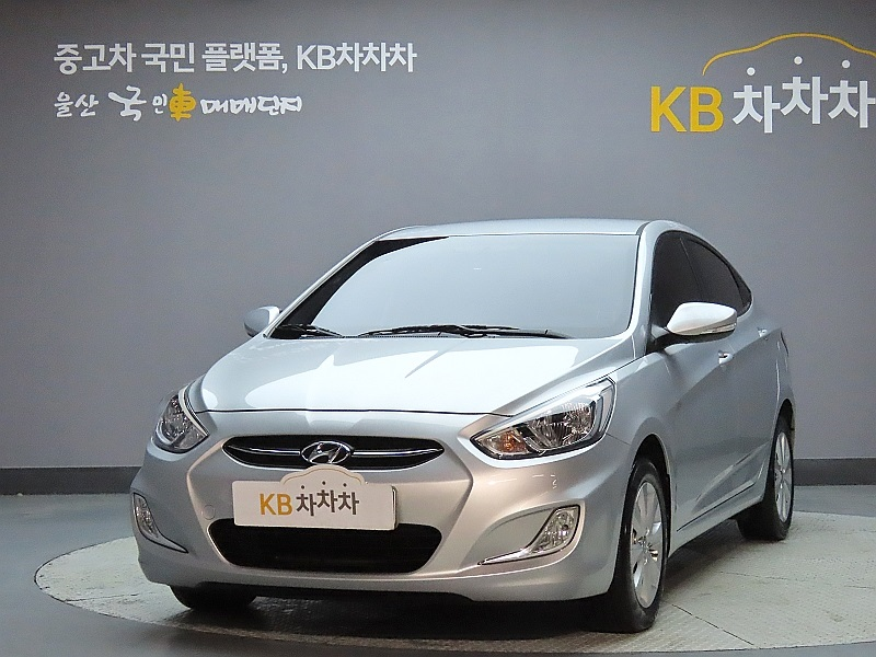 현대 엑센트 신형 1.4 VVT 모던