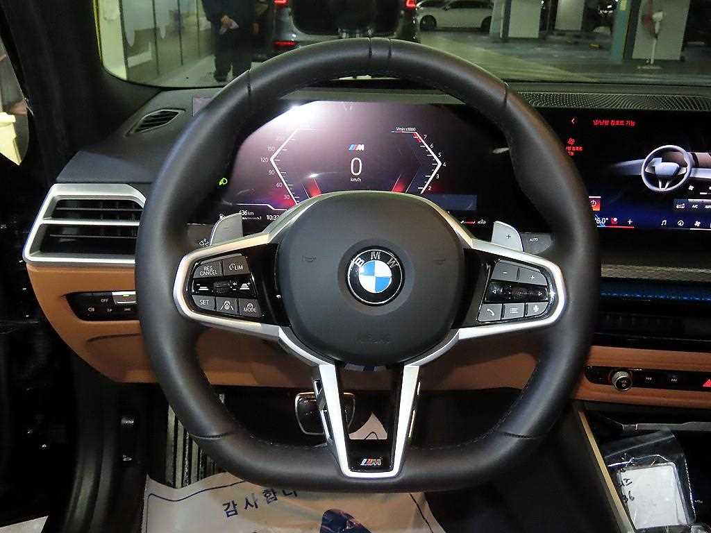 BMW 3시리즈(7세대) 320i M 스포츠팩 - 이미지 4