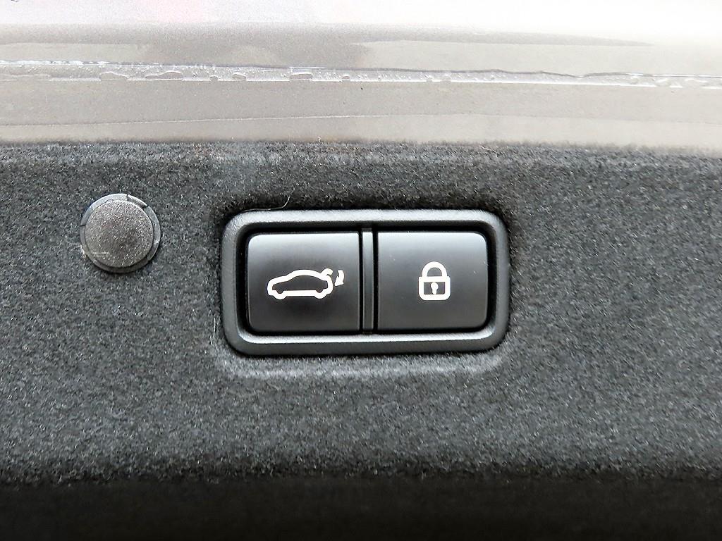 현대 그랜저IG 2.2 디젤 프리미엄 스페셜 - 이미지 17