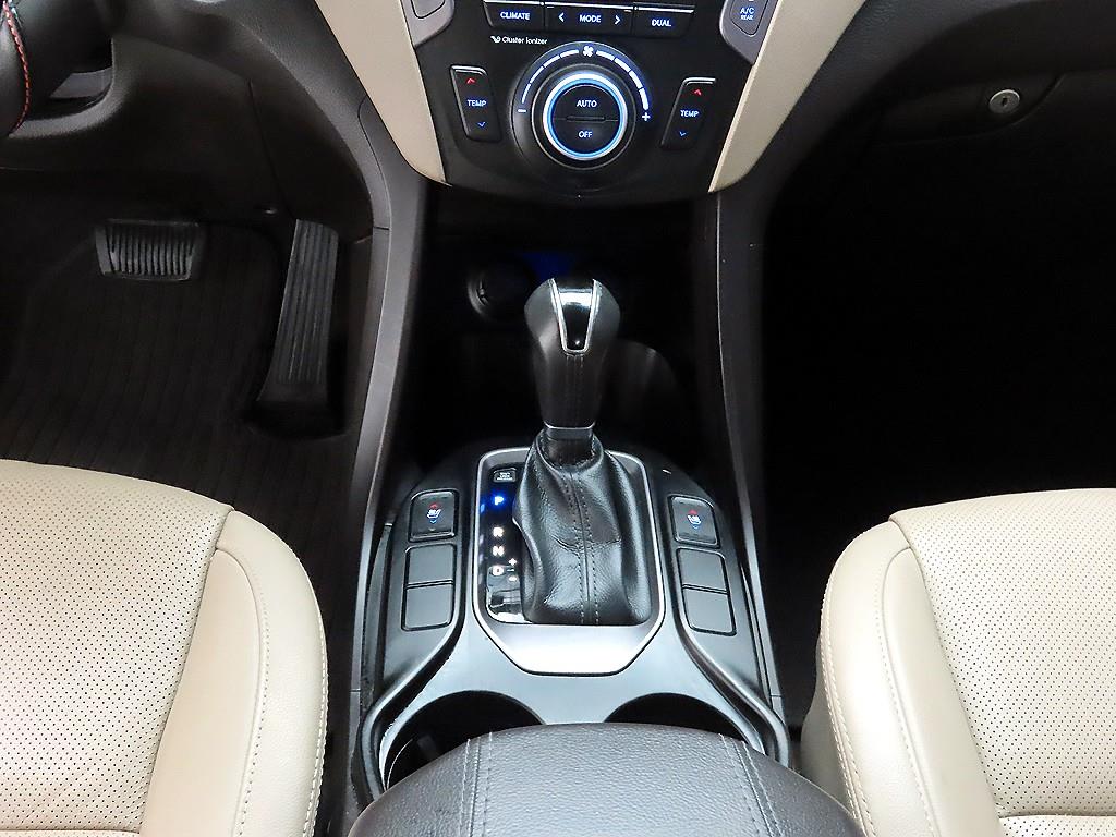 현대 싼타페(DM) 디젤 R2.0 2WD 프리미엄 - 이미지 11