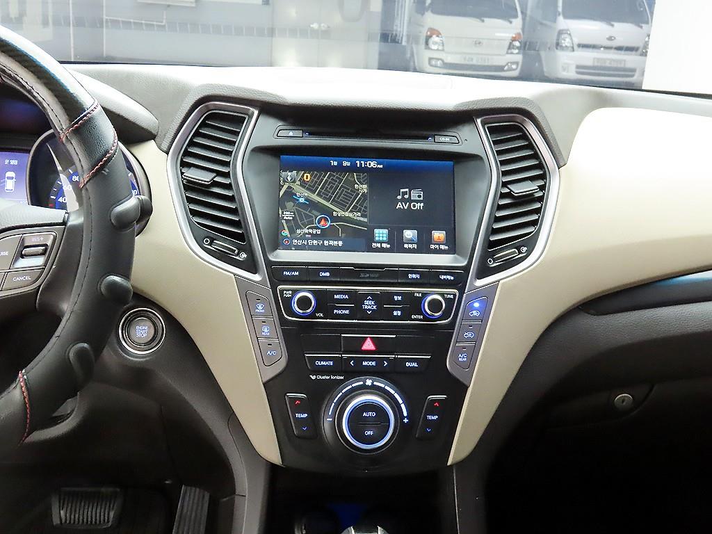 현대 싼타페(DM) 디젤 R2.0 2WD 프리미엄 - 이미지 14