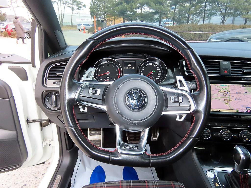 폭스바겐 골프(7세대) 2.0 GTI 익스트림 - 이미지 15