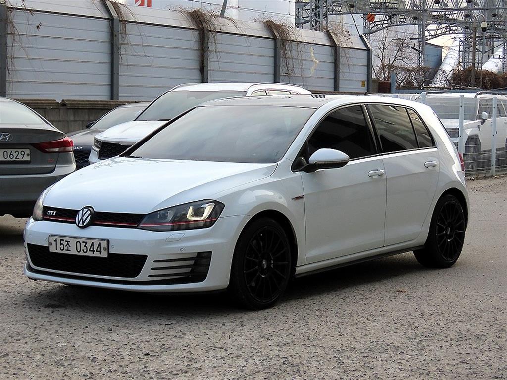 폭스바겐 골프(7세대) 2.0 GTI 익스트림 - 이미지 17