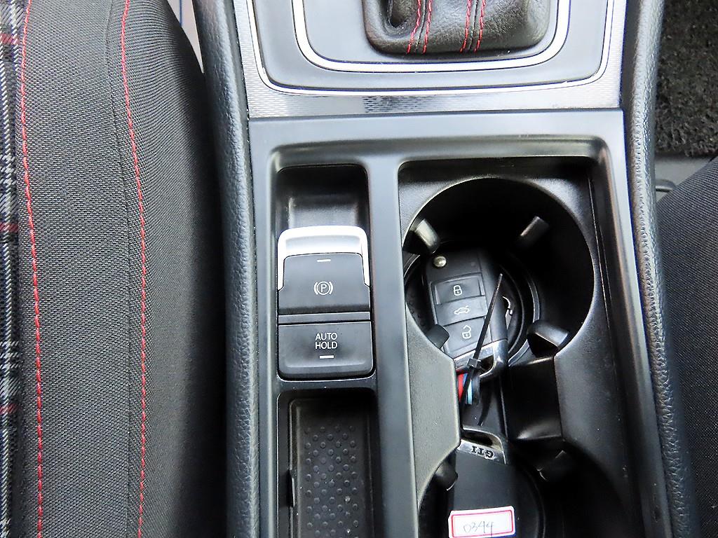 폭스바겐 골프(7세대) 2.0 GTI 익스트림 - 이미지 5