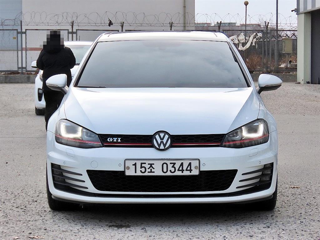 폭스바겐 골프(7세대) 2.0 GTI 익스트림 - 이미지 20