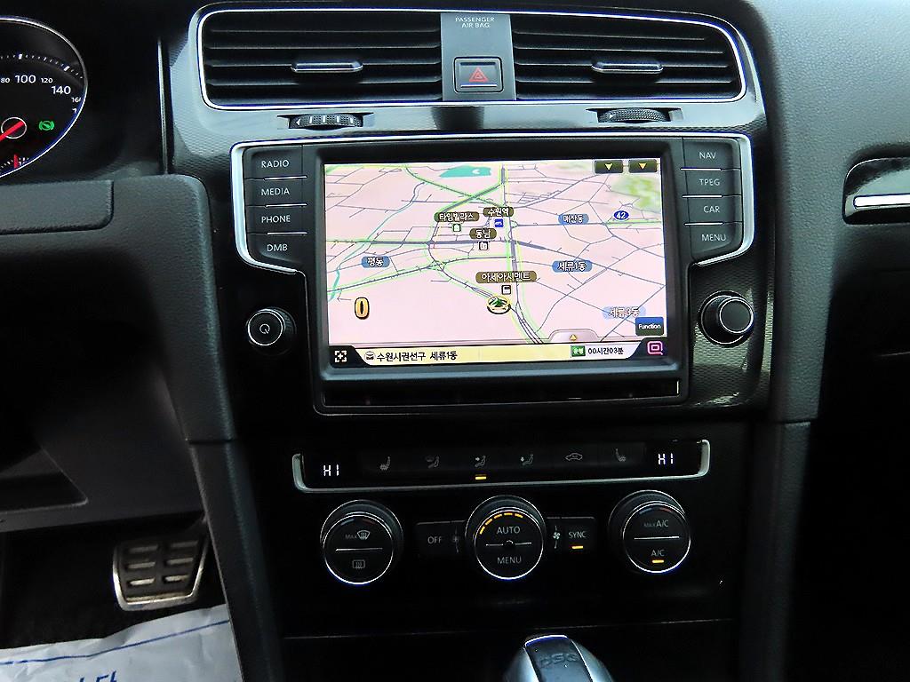 폭스바겐 골프(7세대) 2.0 GTI 익스트림 - 이미지 11