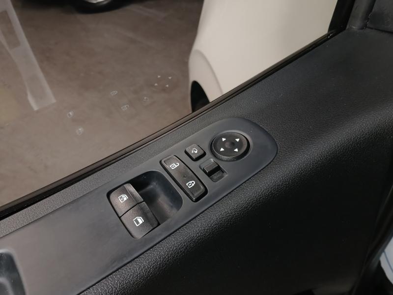 현대 스타리아 2.2 디젤 투어러 9인승 4WD 모던 - 이미지 8