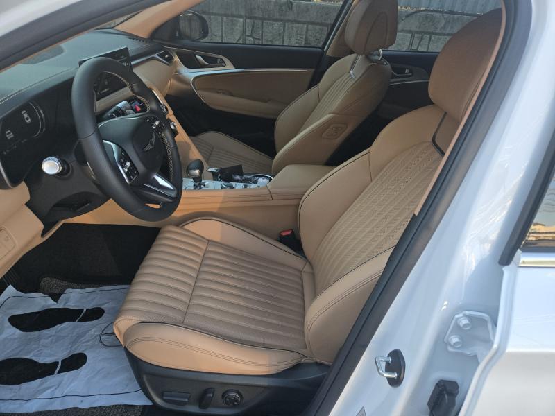 제네시스 더 뉴G70 가솔린 2.5T AWD 기본형 - 이미지 16