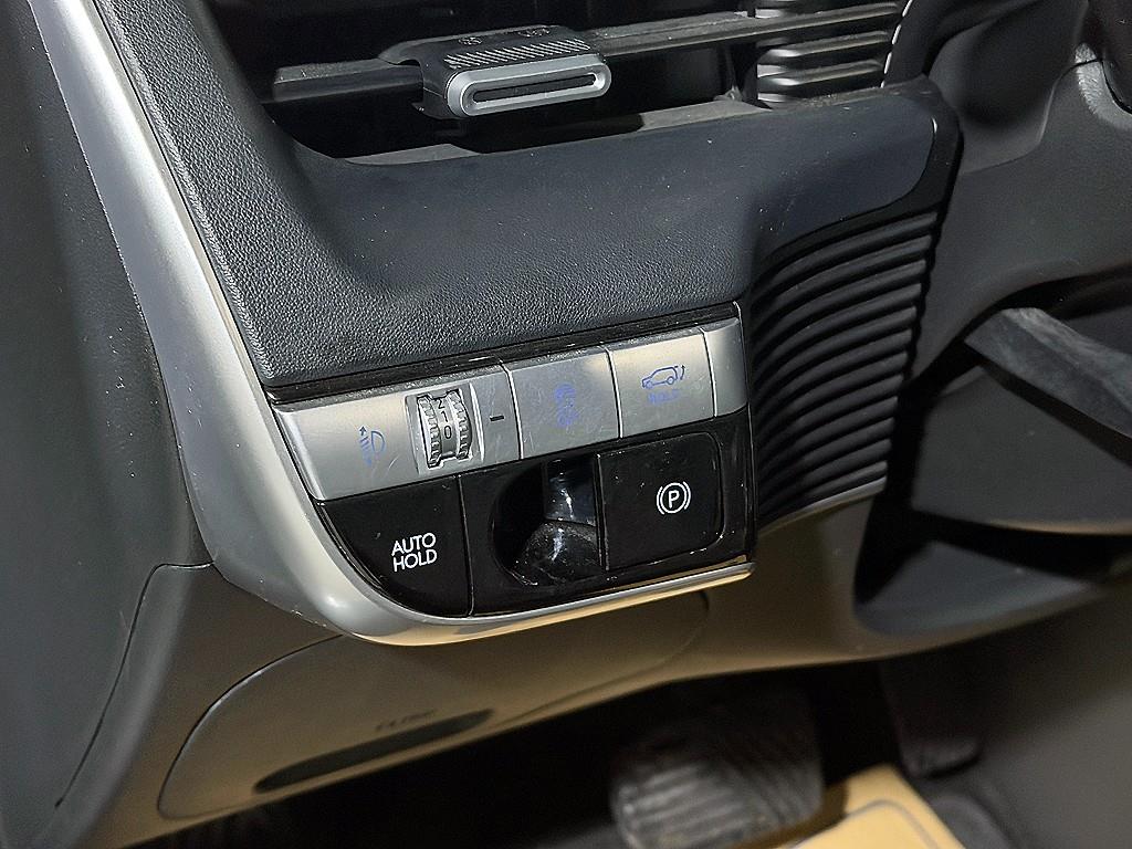 현대 아이오닉 5 EV 2WD 롱레인지 익스클루시브 - 이미지 17