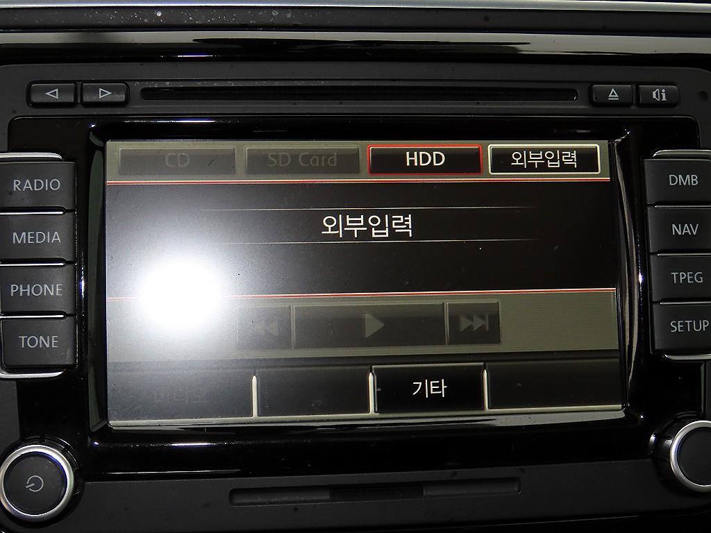 폭스바겐 더 비틀 2.0 TDI 프리미엄 - 이미지 8