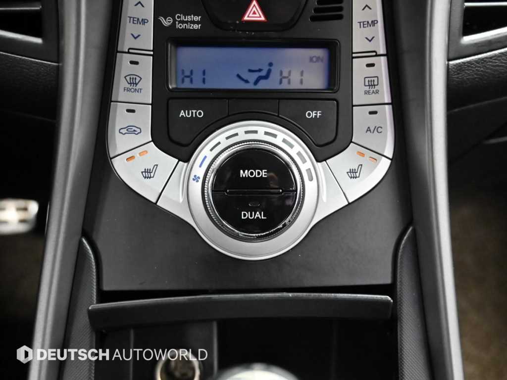 현대 아반떼MD M16 GDi 럭셔리 - 이미지 16