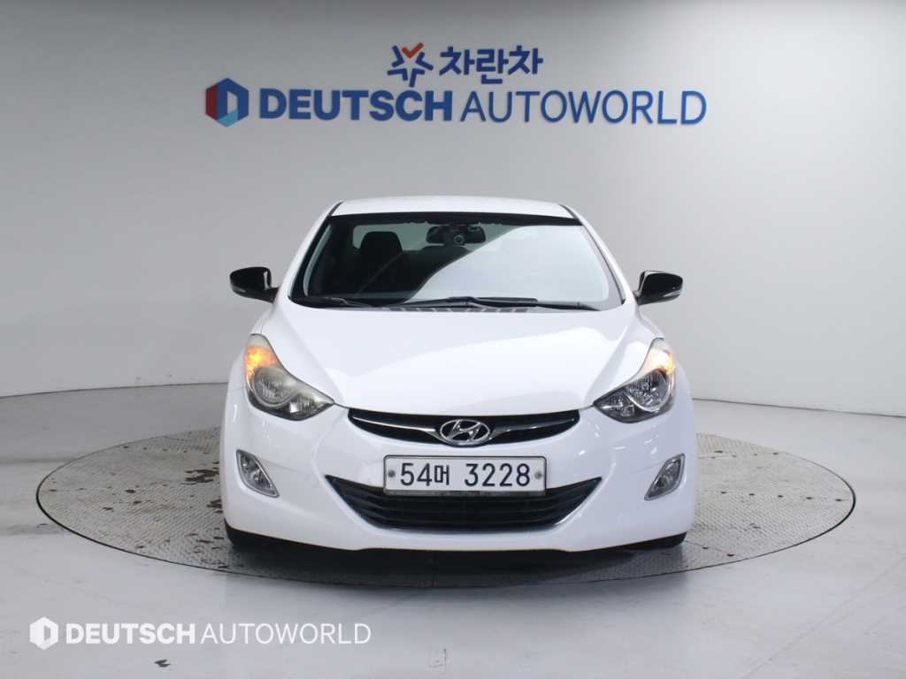 현대 아반떼MD M16 GDi 럭셔리 - 이미지 19