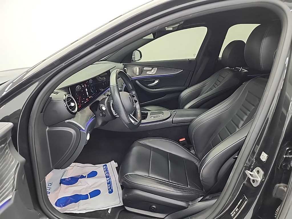 벤츠 E클래스(5세대) E350 4매틱 AMG 라인 - 이미지 13