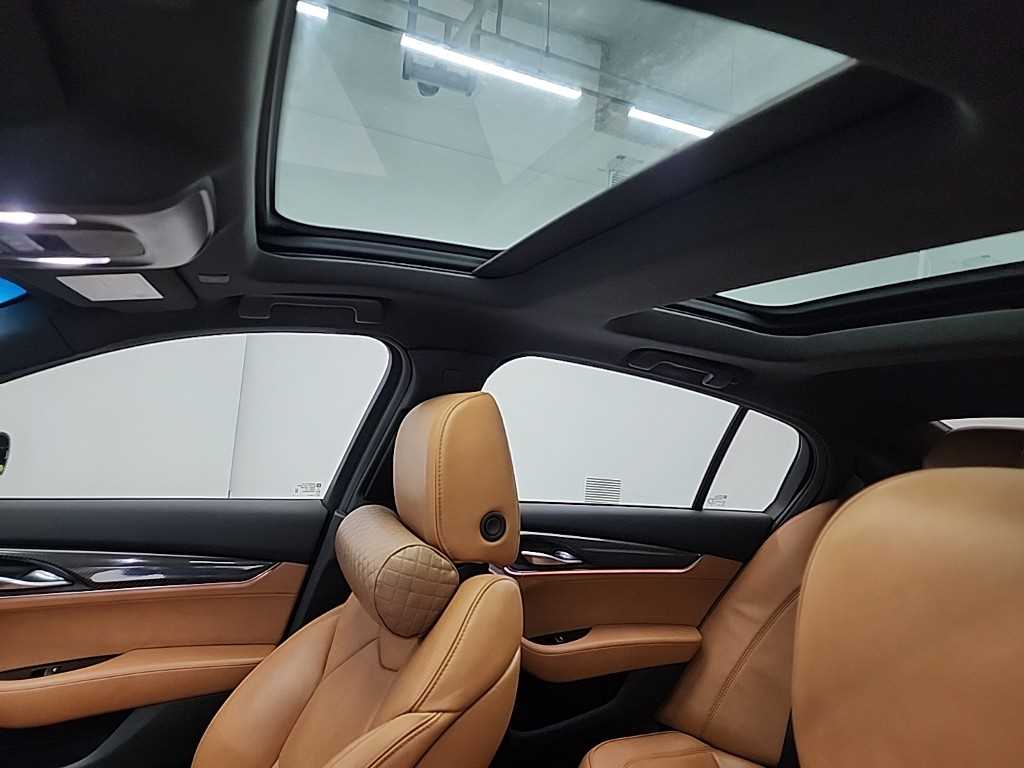 캐딜락 CT5 2.0 스포츠 - 이미지 14