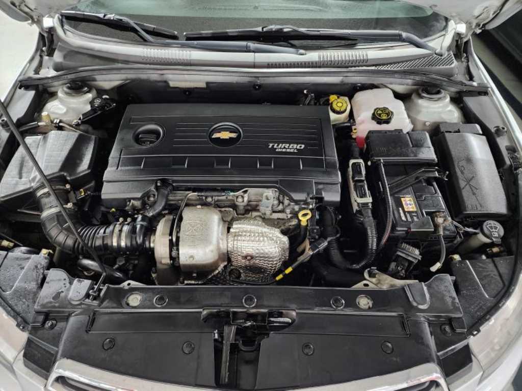 쉐보레 (대우) 크루즈 4도어 2.0 디젤 LTZ+ - 이미지 3