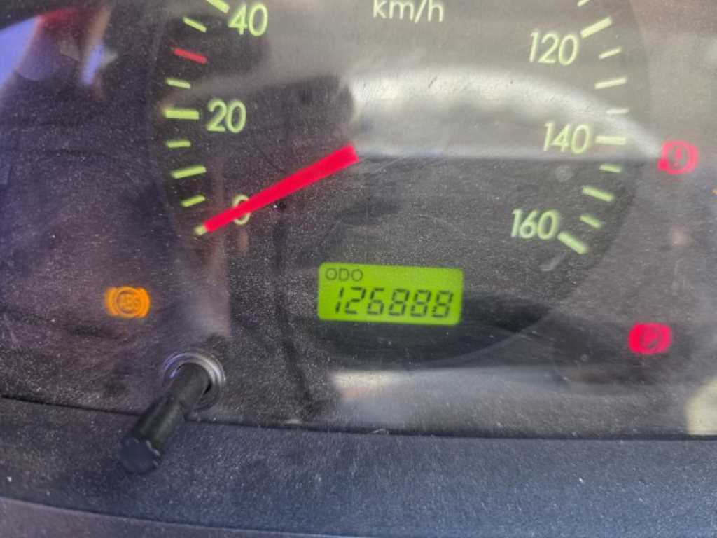 현대 e-마이티 3.5톤 일반캡 장축고상 - 이미지 3