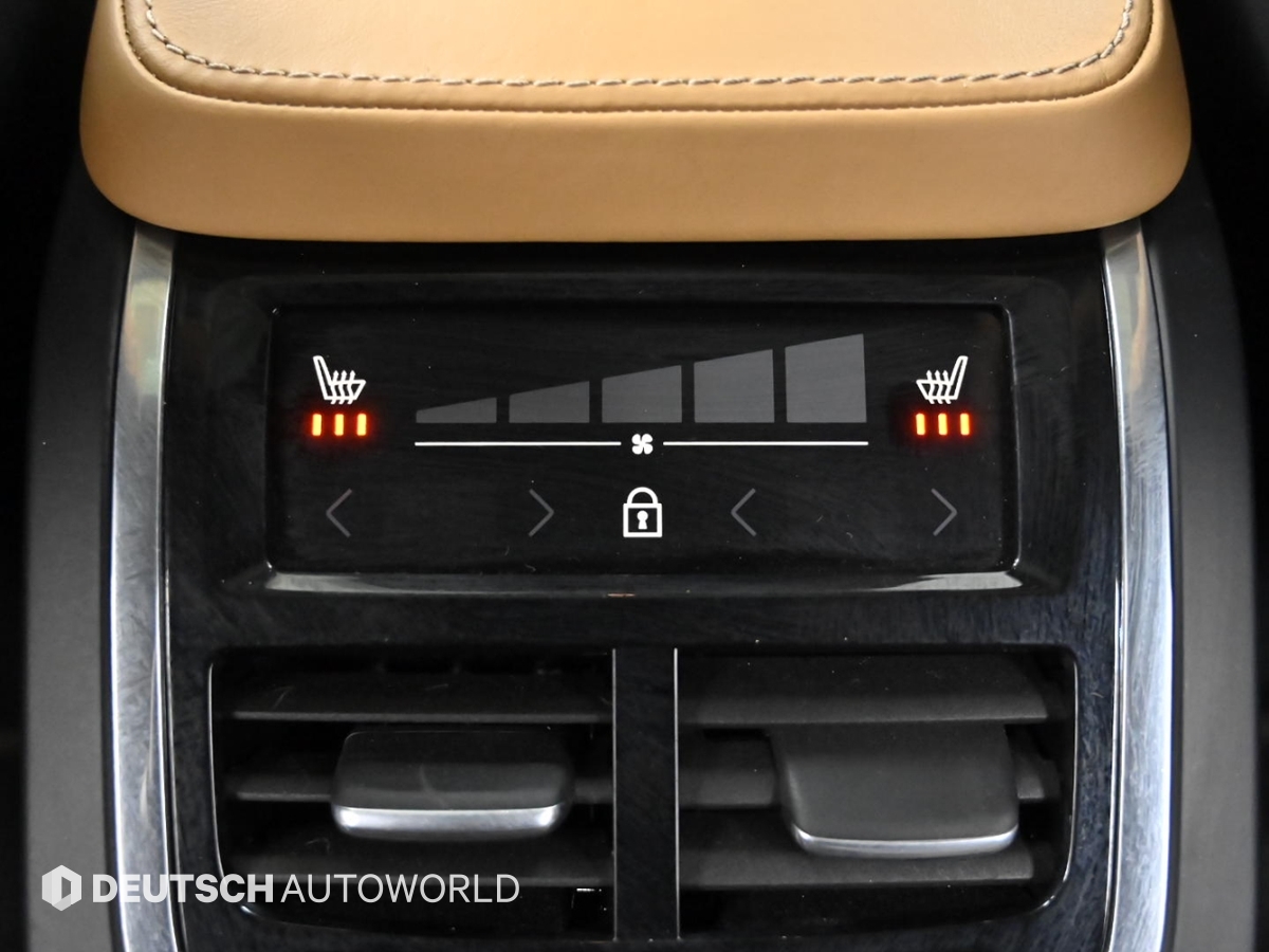 볼보 더 뉴 S90 T5 인스크립션