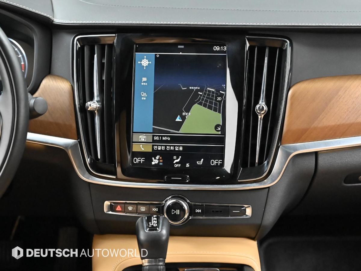 볼보 더 뉴 S90 T5 인스크립션 - 이미지 7