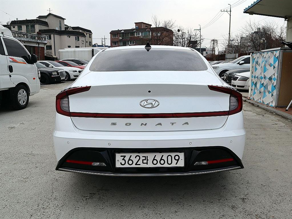 현대 쏘나타(DN8) G2.0 프리미엄 플러스 - 이미지 12