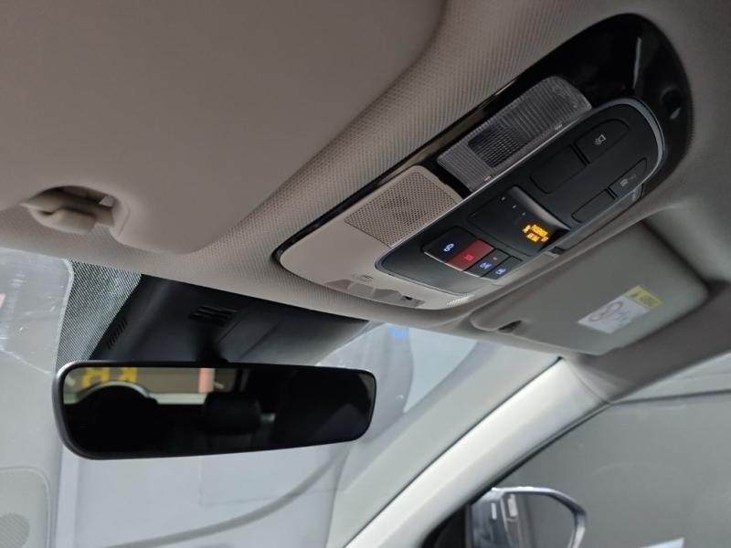 현대 더 올뉴투싼 2.0 디젤 2WD 프리미엄 - 이미지 16