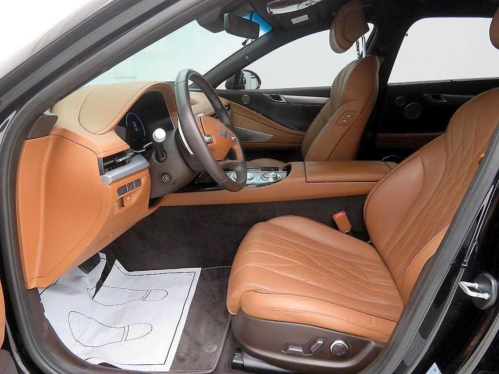 제네시스 더 올뉴G80 가솔린 2.5 2WD 기본형 - 이미지 9