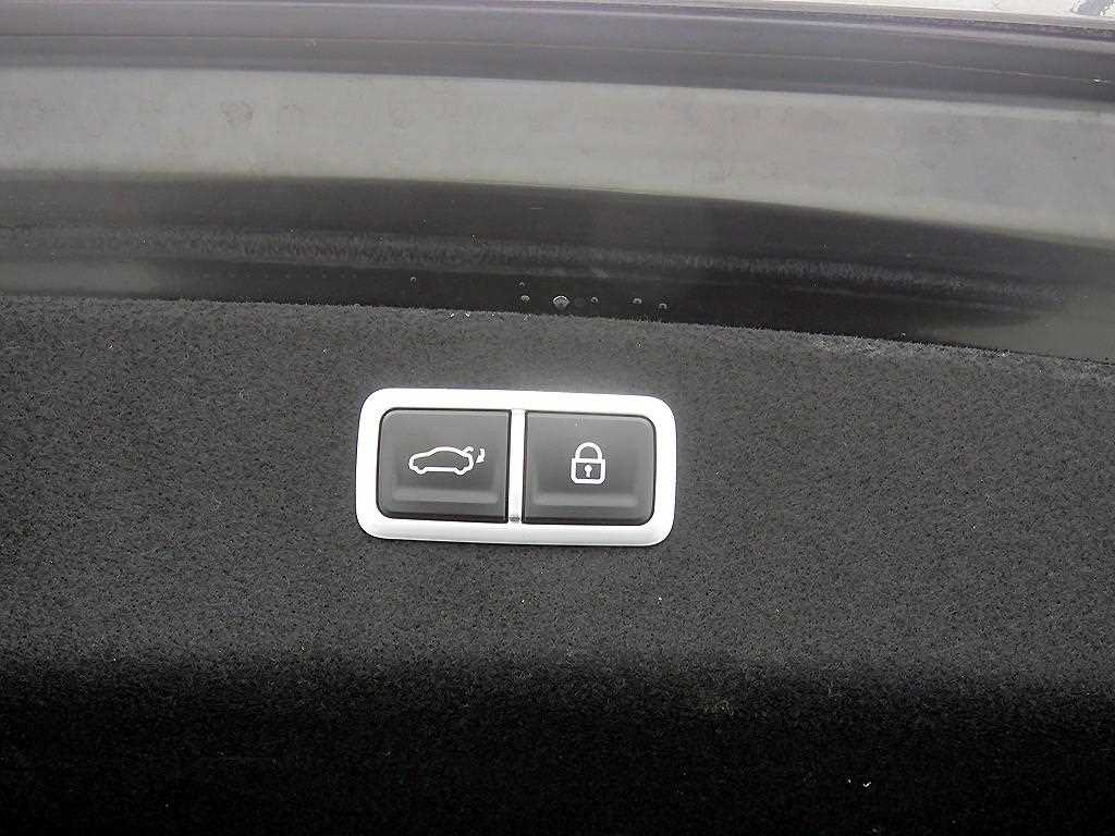 제네시스 더 올뉴G80 가솔린 2.5 2WD 기본형 - 이미지 12