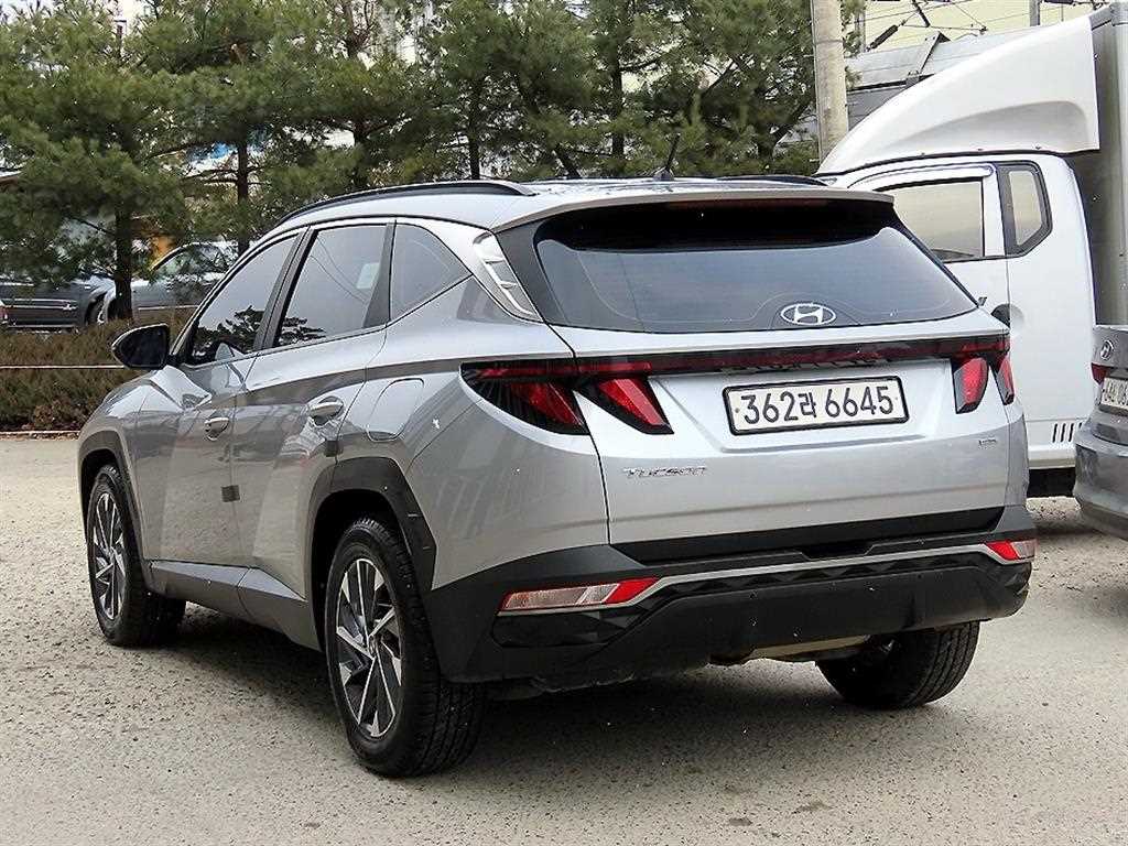 현대 더 올뉴투싼 2.0 디젤 AWD 프리미엄 - 이미지 4