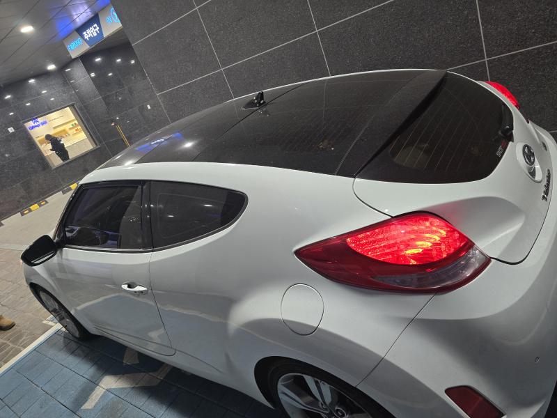 현대 벨로스터 1.6 GDI DCT팩 - 이미지 9