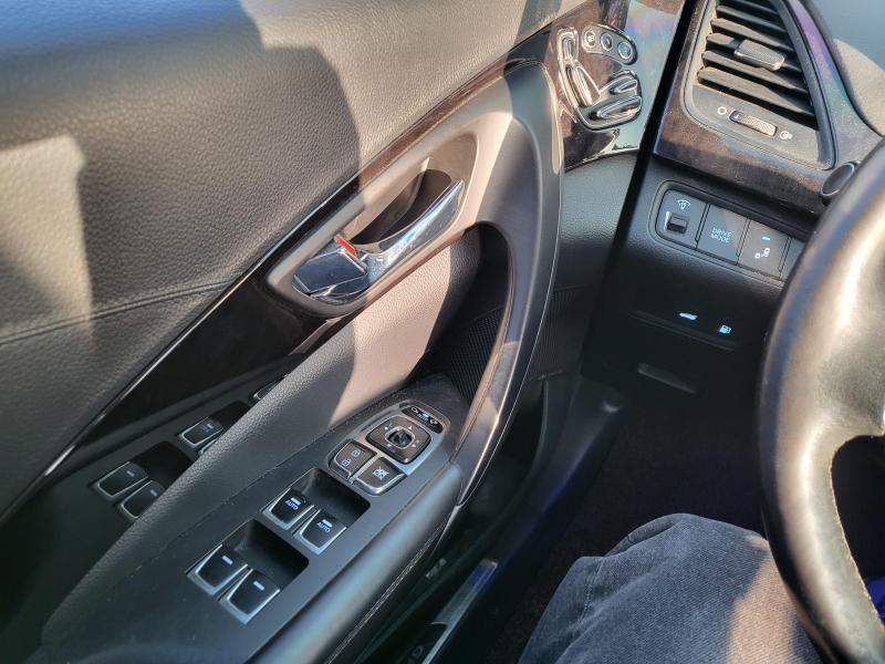 현대 그랜저HG 디젤 HG 220 프리미엄 - 이미지 9